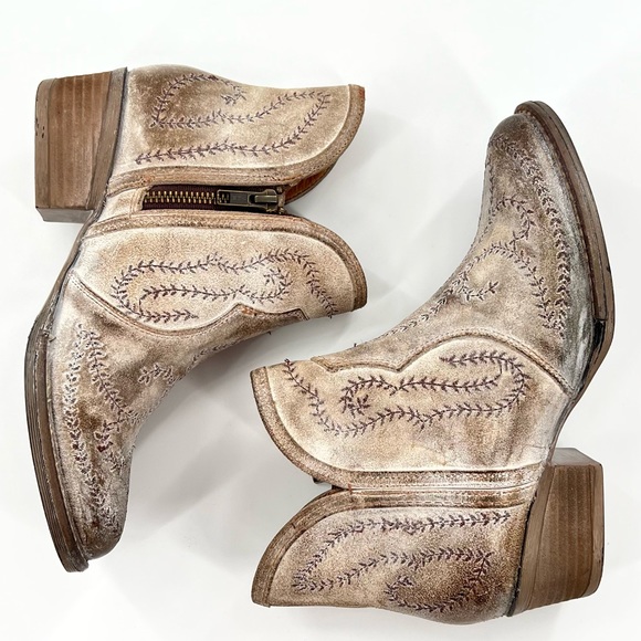 Sterling River Women's Taupe Embroidered R-Toe Boot 7.5 - Picture 6 of 10